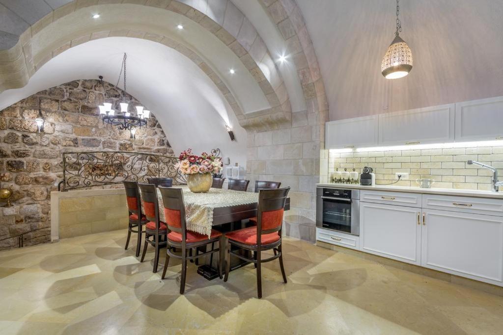 Western Wall Luxury House Jerusalem Exteriör bild